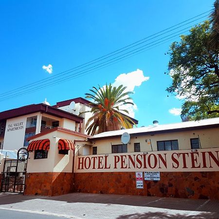 Hotel Pension Steiner Windhoek Kültér fotó