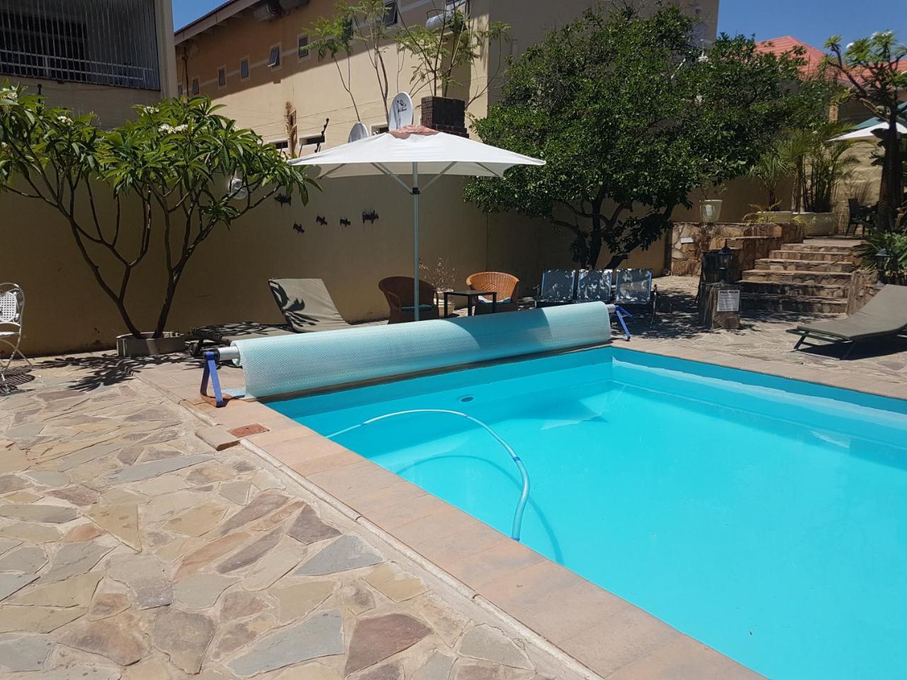 Hotel Pension Steiner Windhoek Kültér fotó