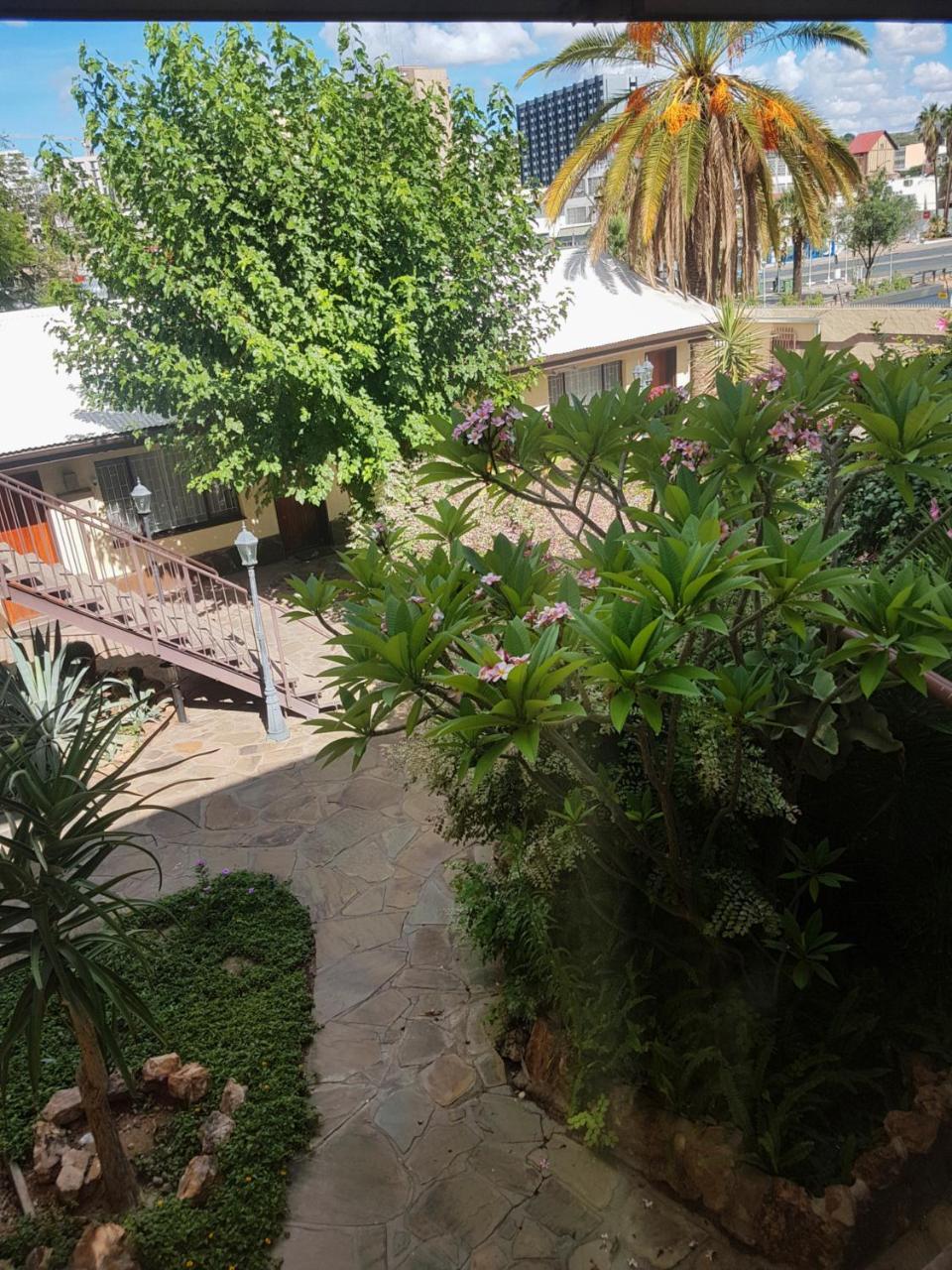 Hotel Pension Steiner Windhoek Kültér fotó